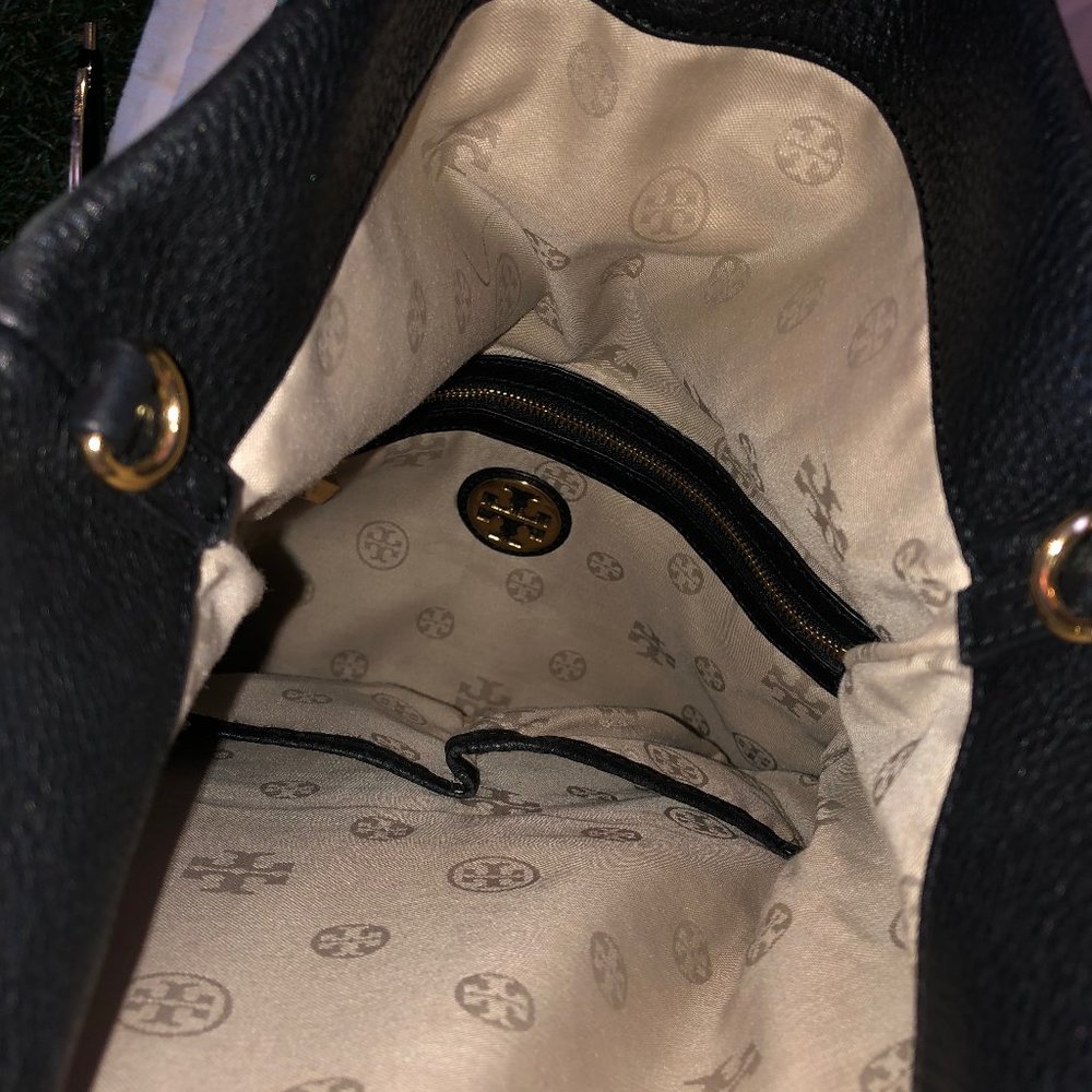 Tory Burch Crossbody Bag - Picture 5 of 5